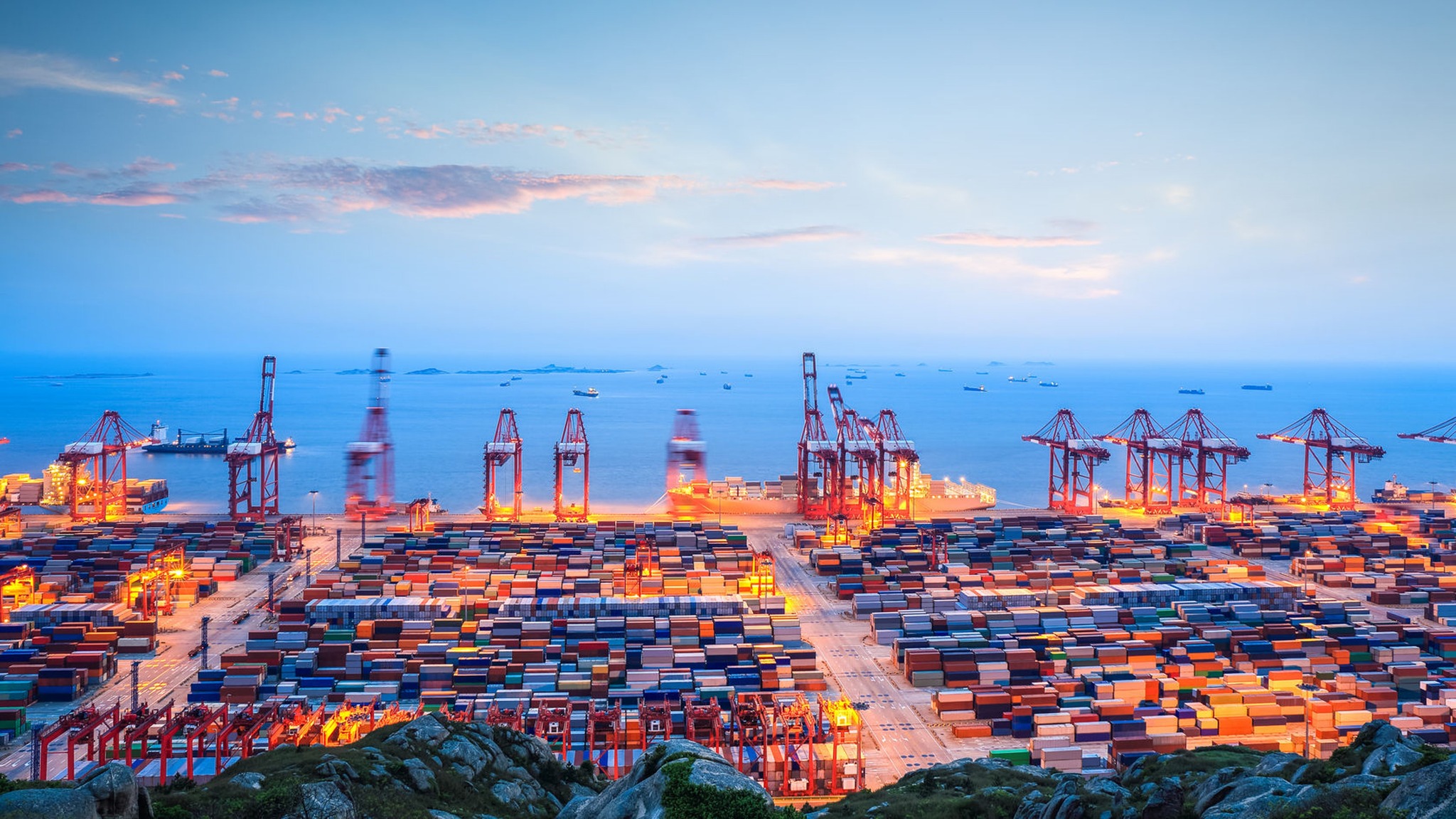 Comparison chart of shipping methods from China to Italy