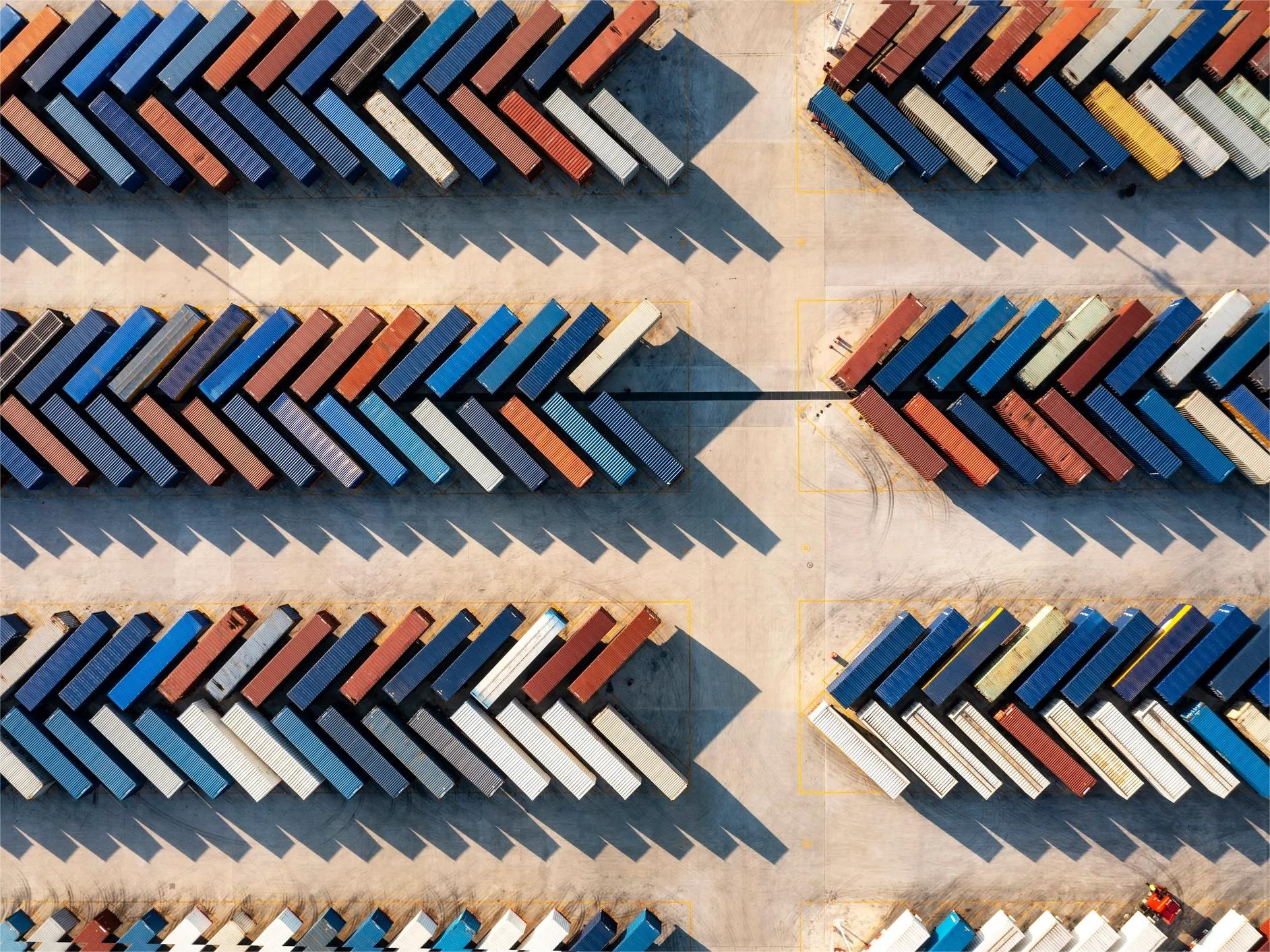 Modern warehouse in China with automated sorting systems for cheap fulfillment